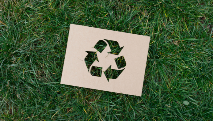 5 tips til miljøvenlig flytterengøring - Genbrug og genanvend