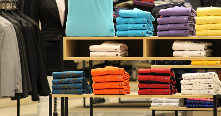 tips til rengøring af tøjbutik